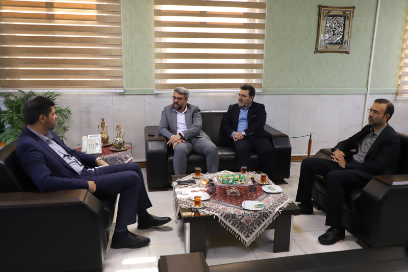 دیدار مدیر کل دفتر، معاون و کارشناسان دفتر امور شهری استانداری اصفهان با سرپرست سازمان همیاری شهرداری های استان اصفهان